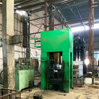 800 TONS HYDRAULIC BACKWARD EXTRUSION PRESS